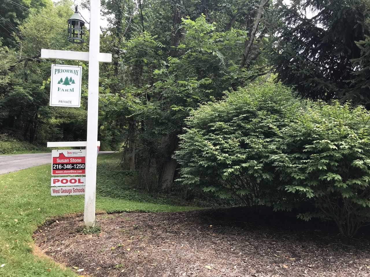 Geauga Homes Selling Fast and High Geauga County Maple Leaf